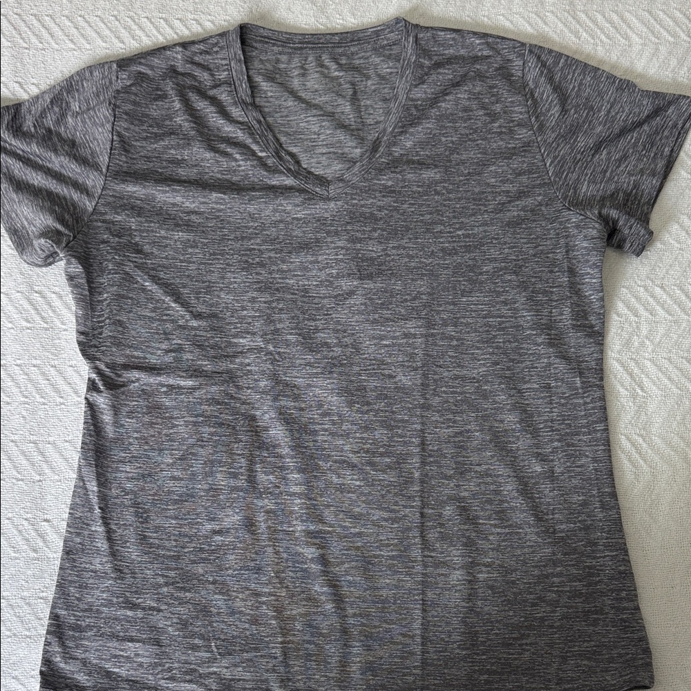 Women’s Heather Gray V-Neck workout Tee